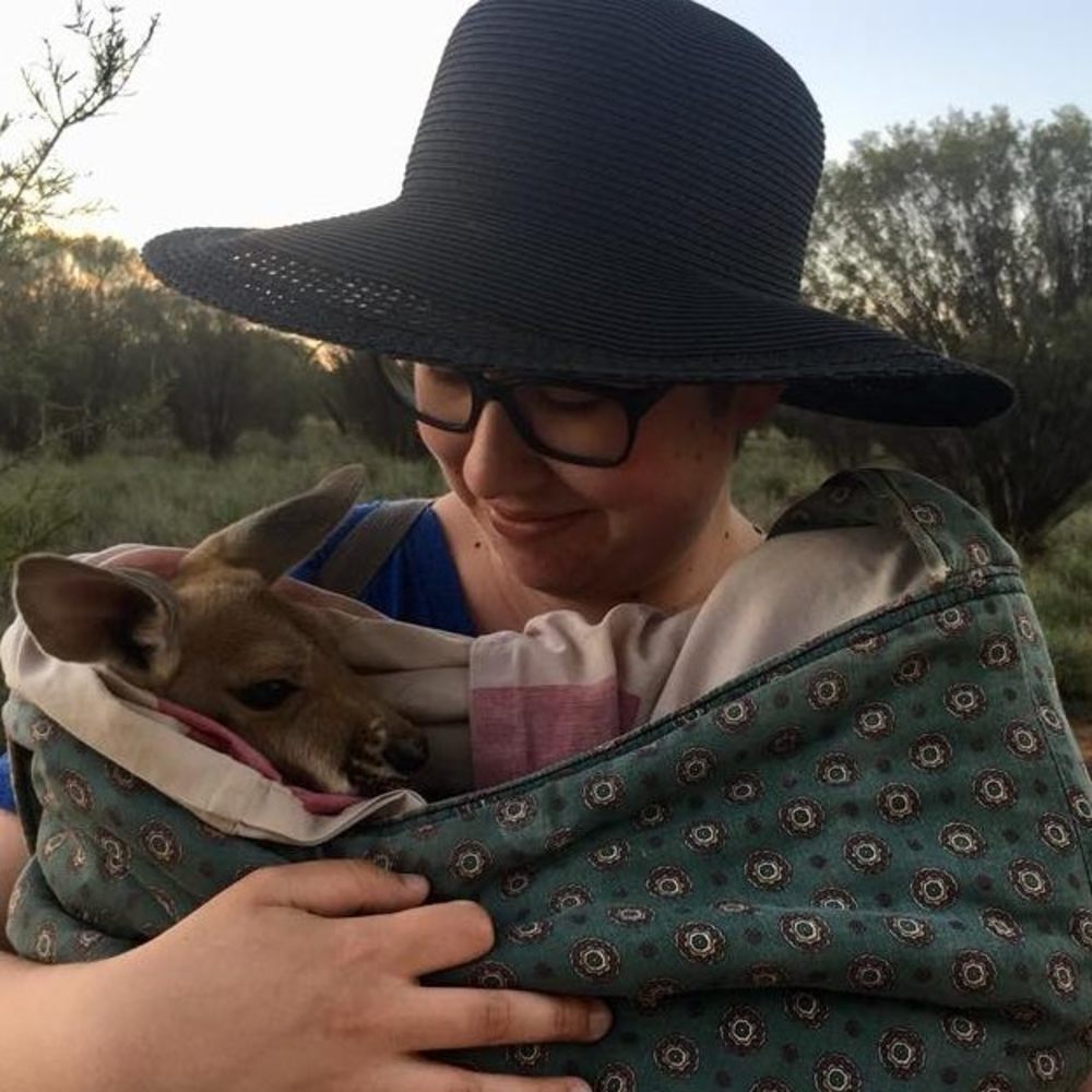 Meet your Posher, Stephanie